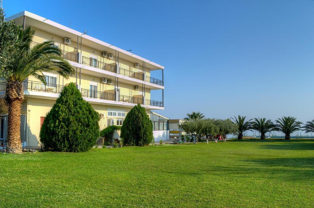 Kopsis Beach Hotel Pefkochori Exterior foto