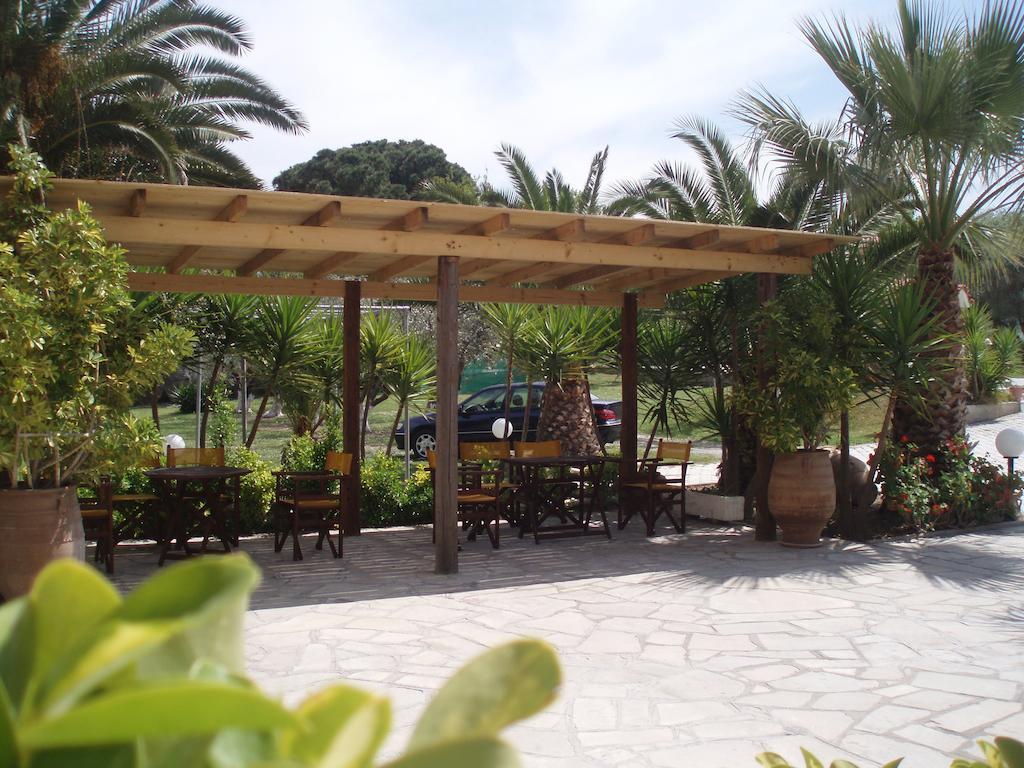 Kopsis Beach Hotel Pefkochori Exterior foto